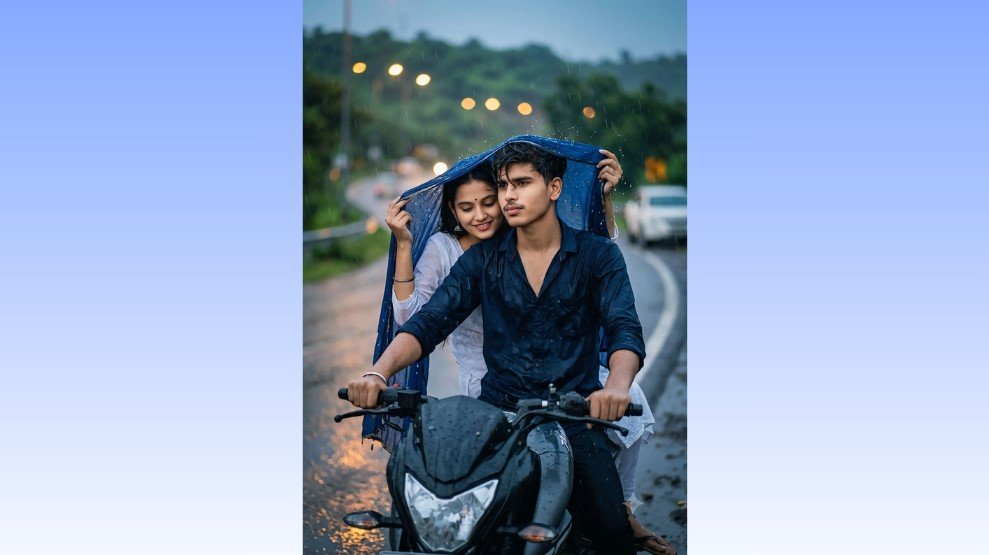 Google Gemini Rainy Couple Photography AI Prompt